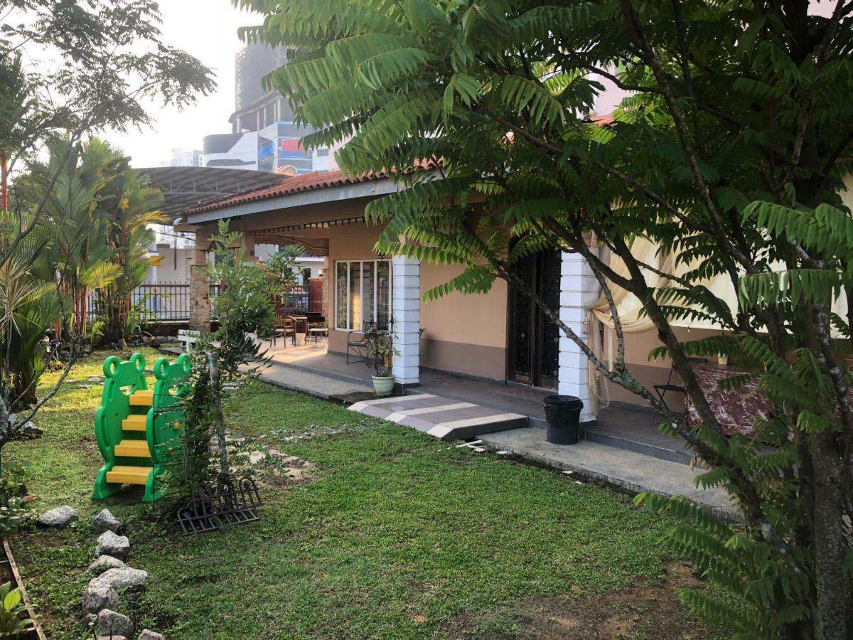 Vila Khatib Johor Bahru